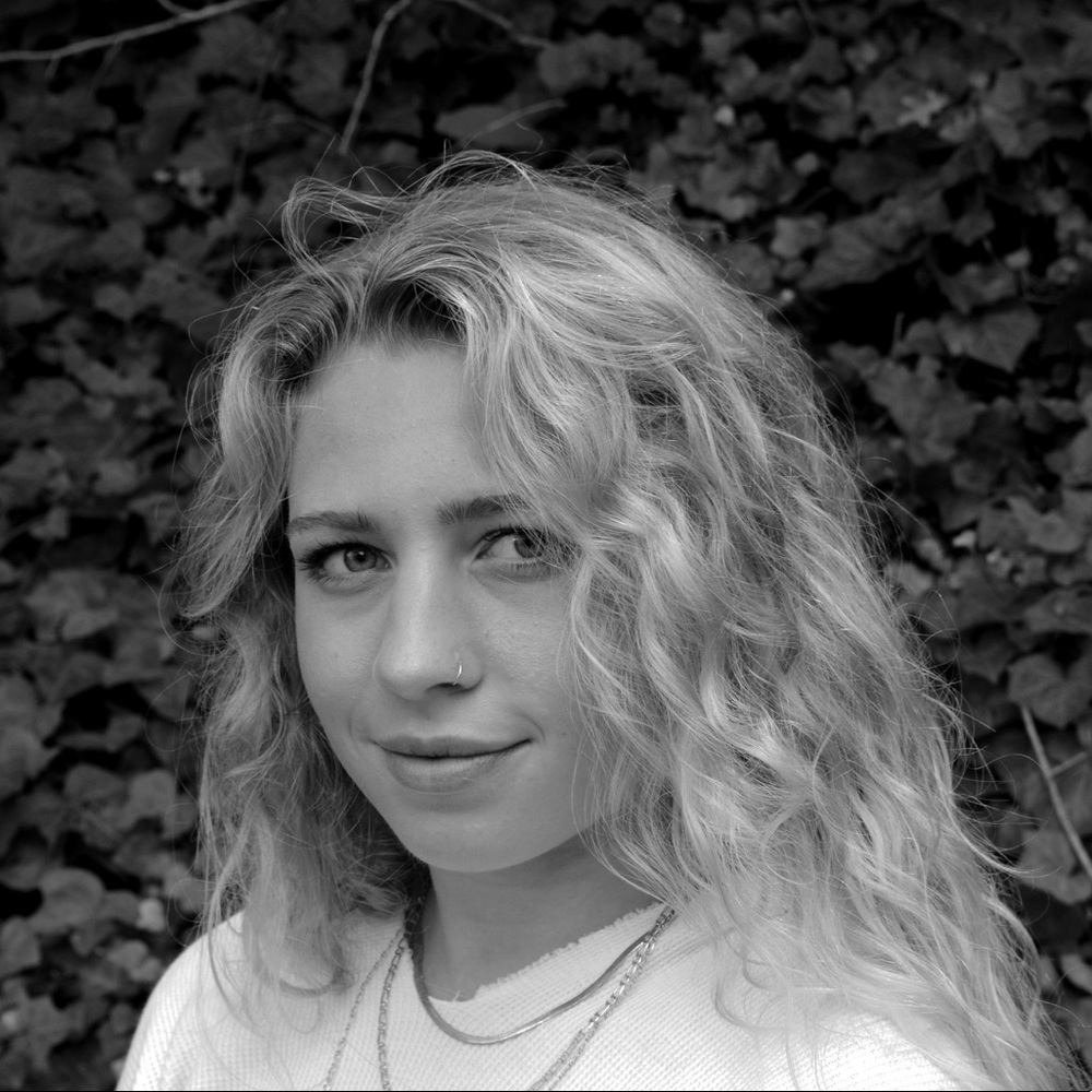 Meet your Posher, Jewel